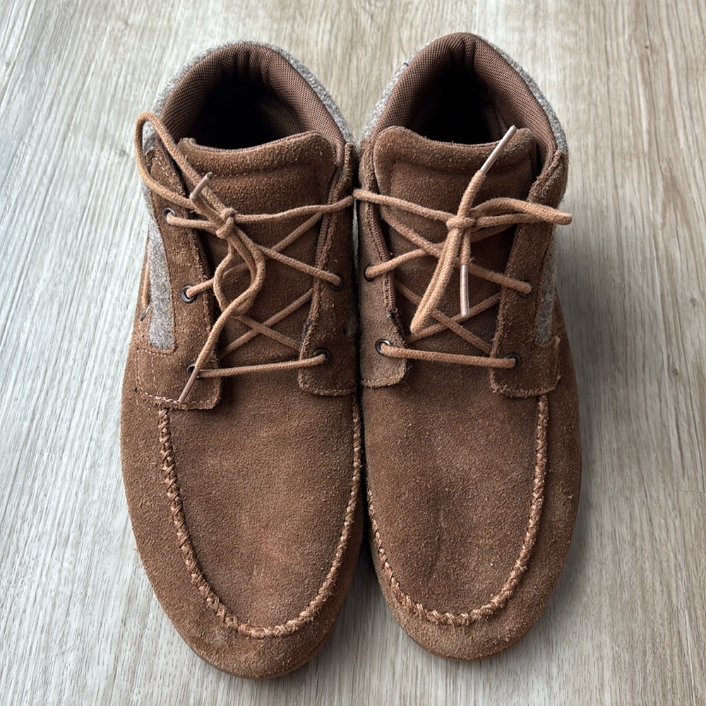 Patagonia Women’s Kula Chukka Thatcher Brown Boots Booties Sz 9.5